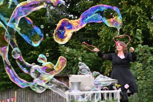 30f564cc-a2bc-4a09-91a9-049e96ca7b9d